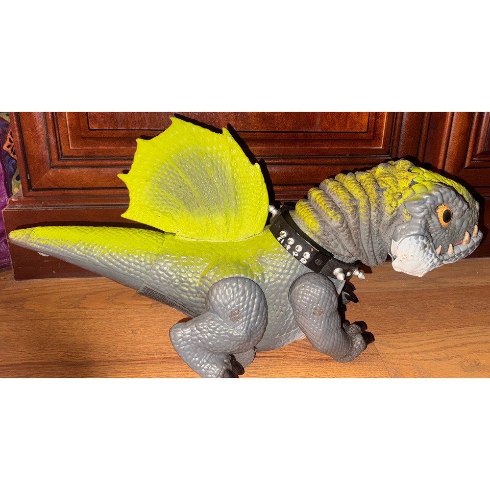 2009 Mattel Cruncher Rare Prehistoric Interactive Walking Dinosaur Not Working